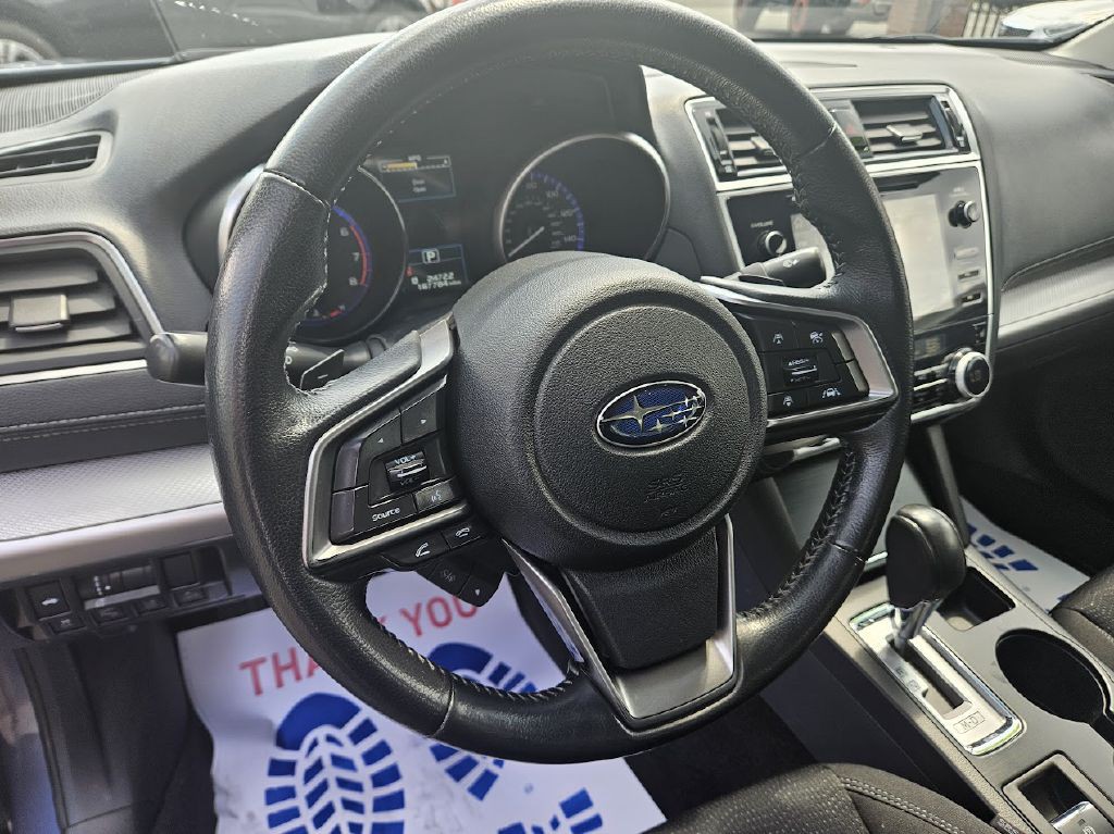2018 Subaru Legacy Image 13