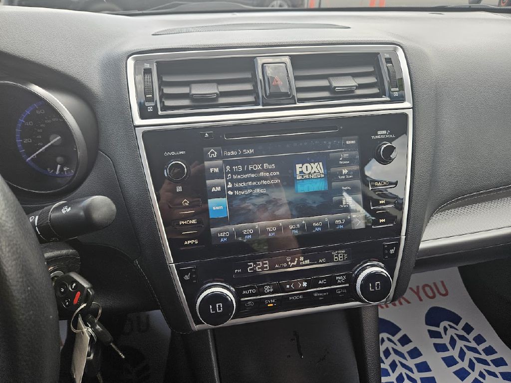 2018 Subaru Legacy Image 22