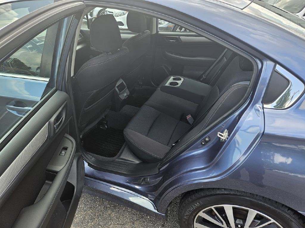 2018 Subaru Legacy Image 29