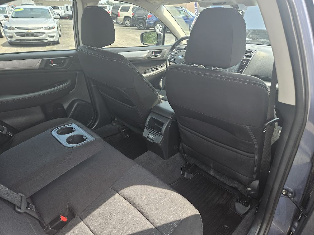 2018 Subaru Legacy Image 40