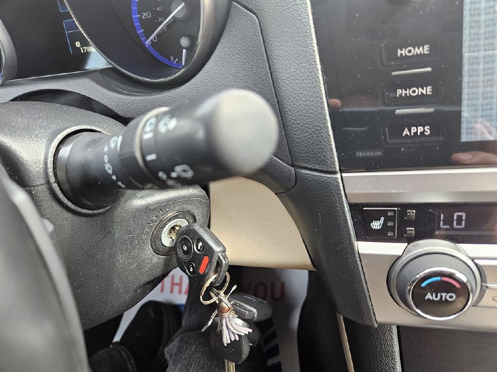2016 Subaru Outback Image 20