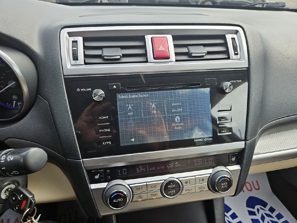 2016 Subaru Outback Image 21