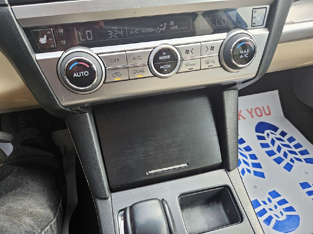 2016 Subaru Outback Image 26