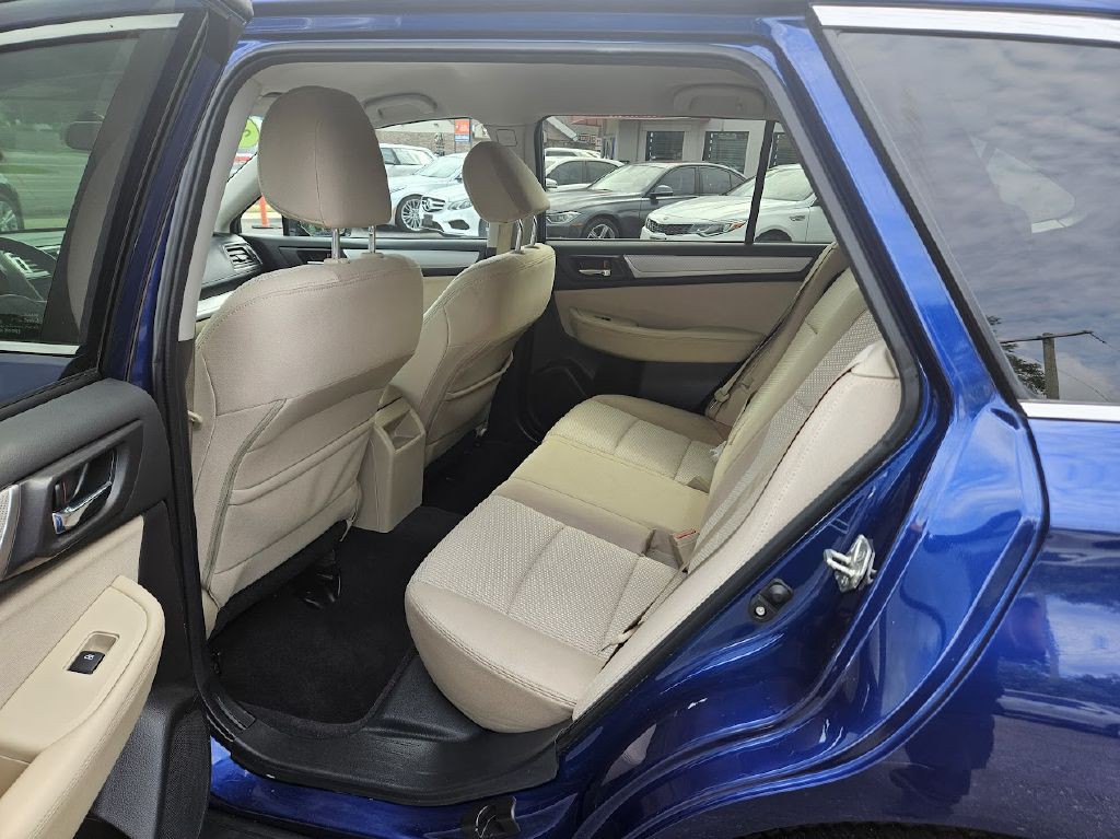 2016 Subaru Outback Image 29