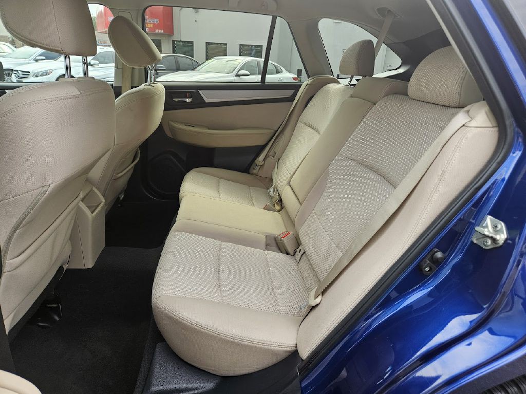 2016 Subaru Outback Image 30