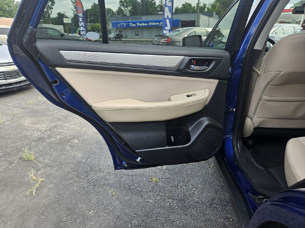 2016 Subaru Outback Image 31