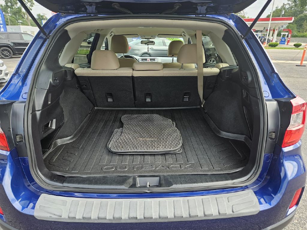 2016 Subaru Outback Image 32