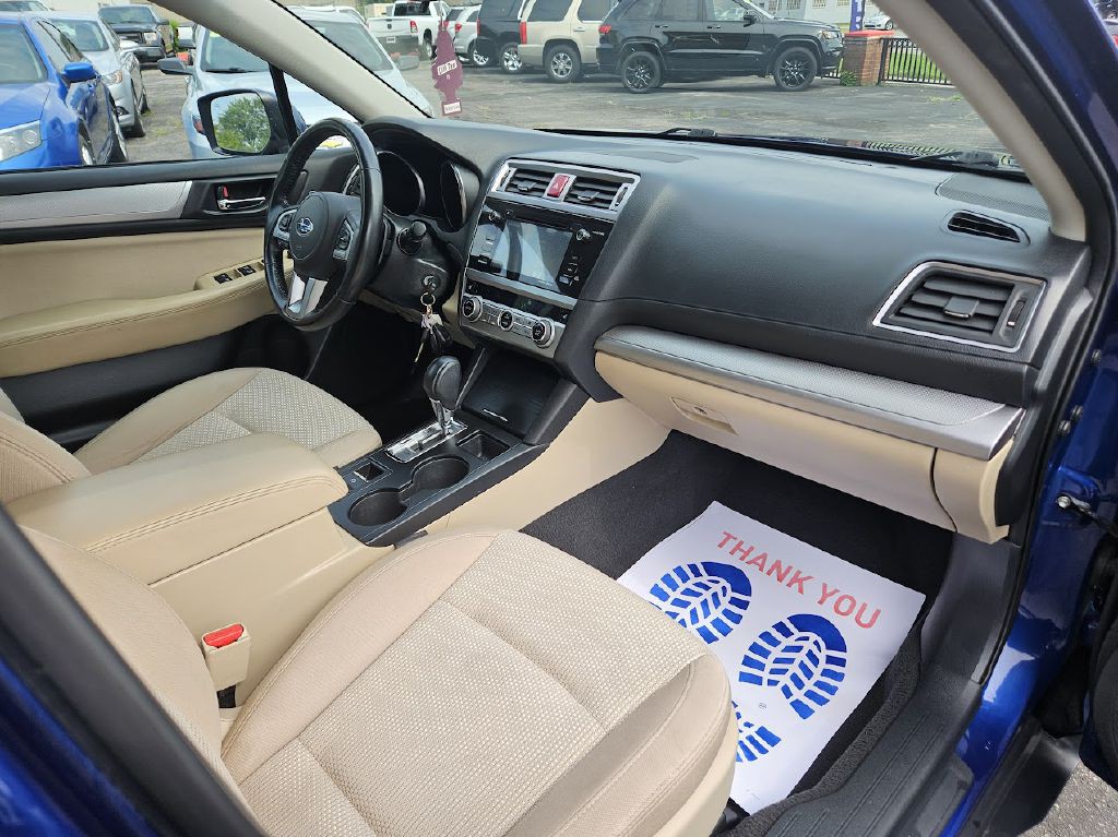 2016 Subaru Outback Image 39