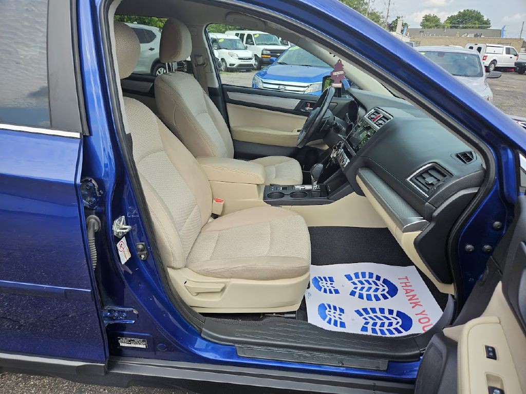 2016 Subaru Outback Image 43