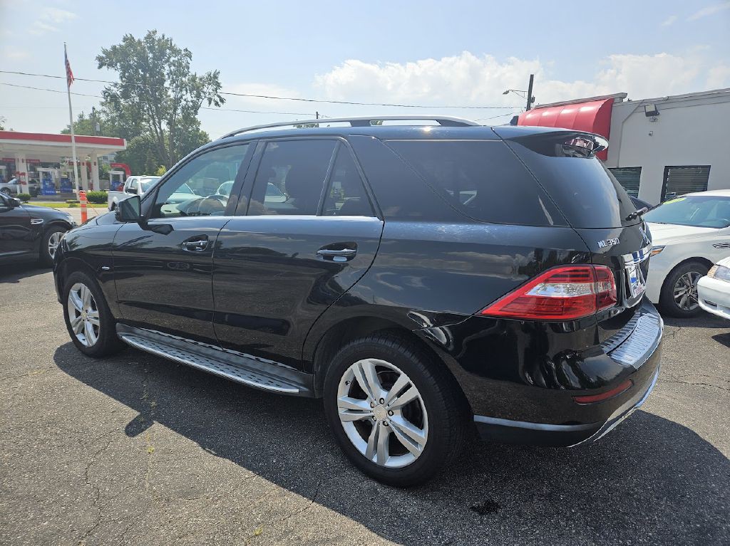 2012 Mercedes-Benz M-Class Image 7