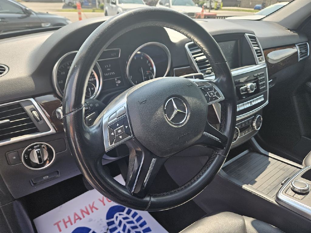 2012 Mercedes-Benz M-Class Image 11