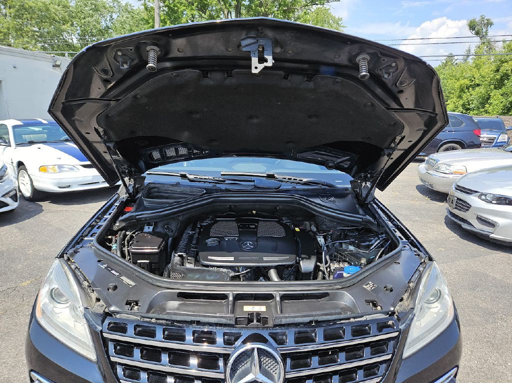 2012 Mercedes-Benz M-Class Image 43