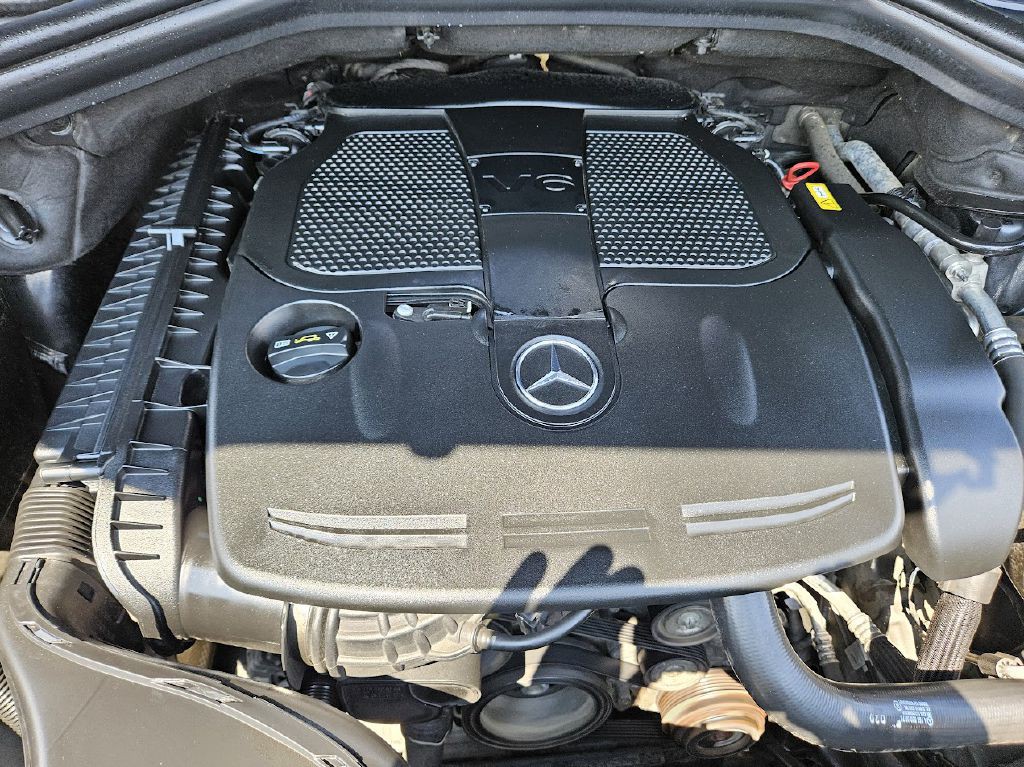 2012 Mercedes-Benz M-Class Image 45