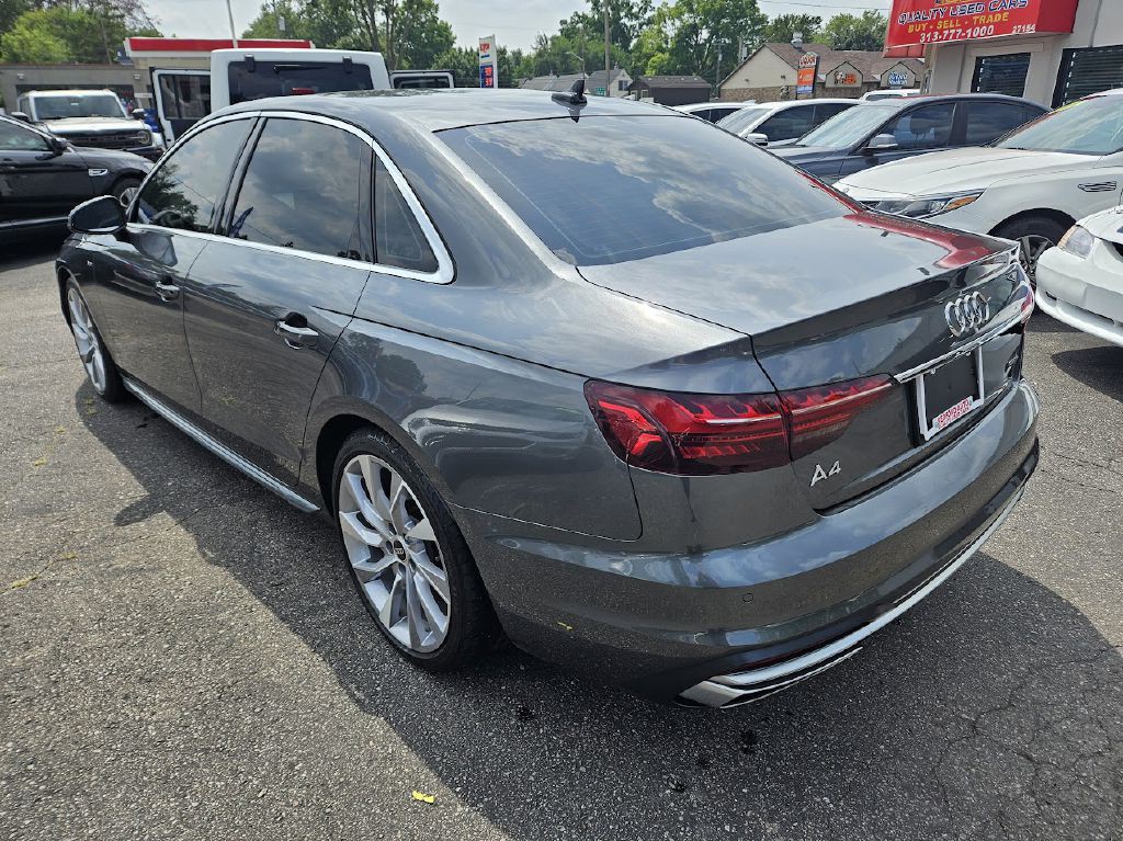 2022 Audi A4 Image 10