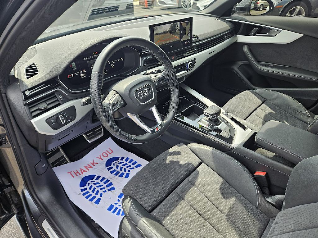 2022 Audi A4 Image 13