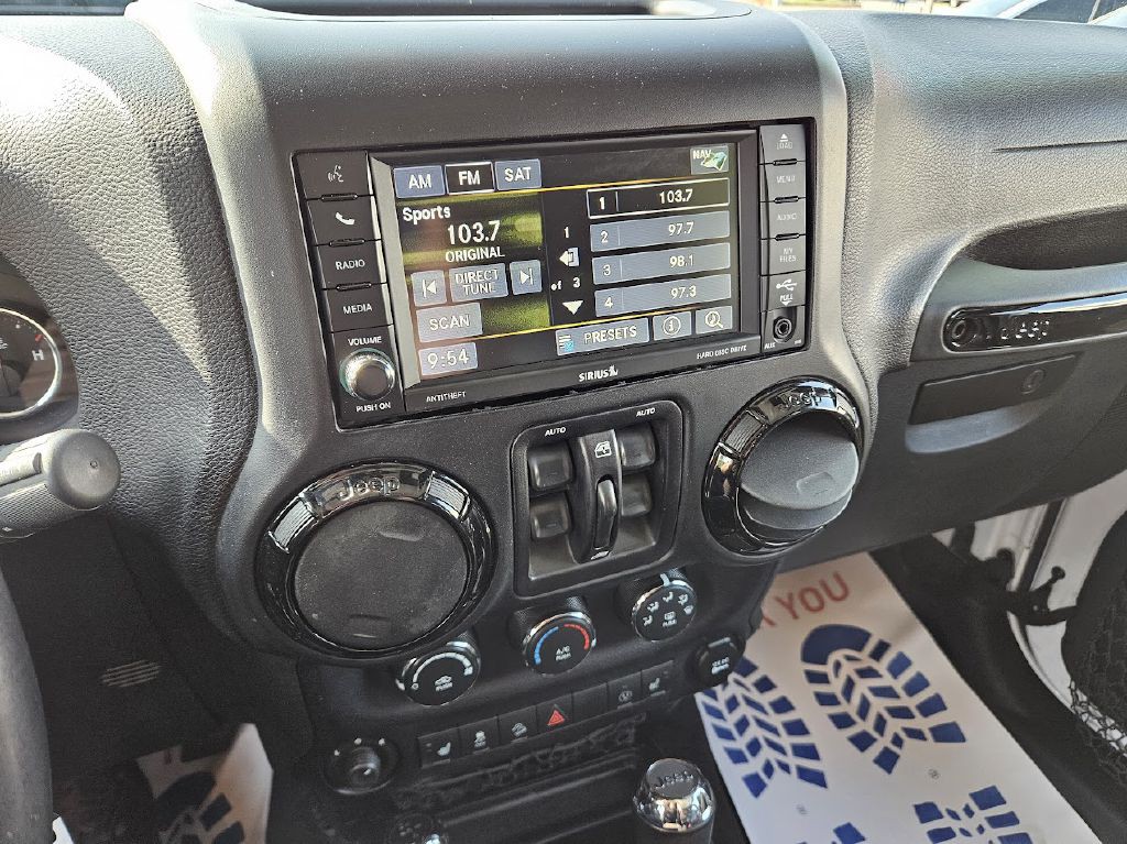2014 Jeep Wrangler Unlimited Image 26