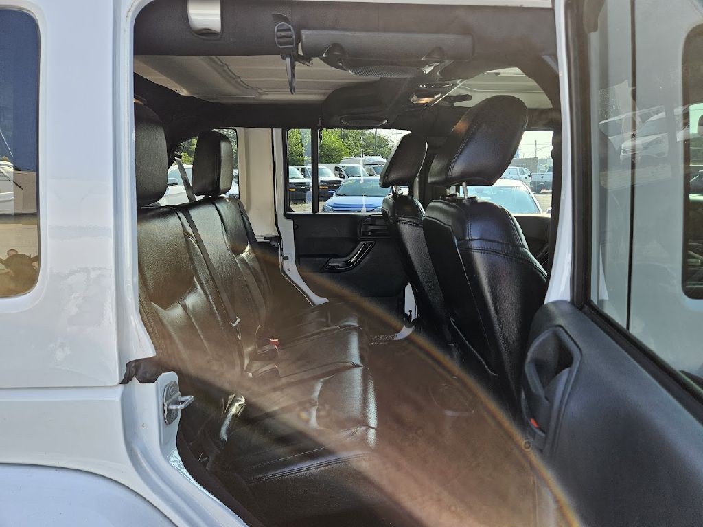 2014 Jeep Wrangler Unlimited Image 42