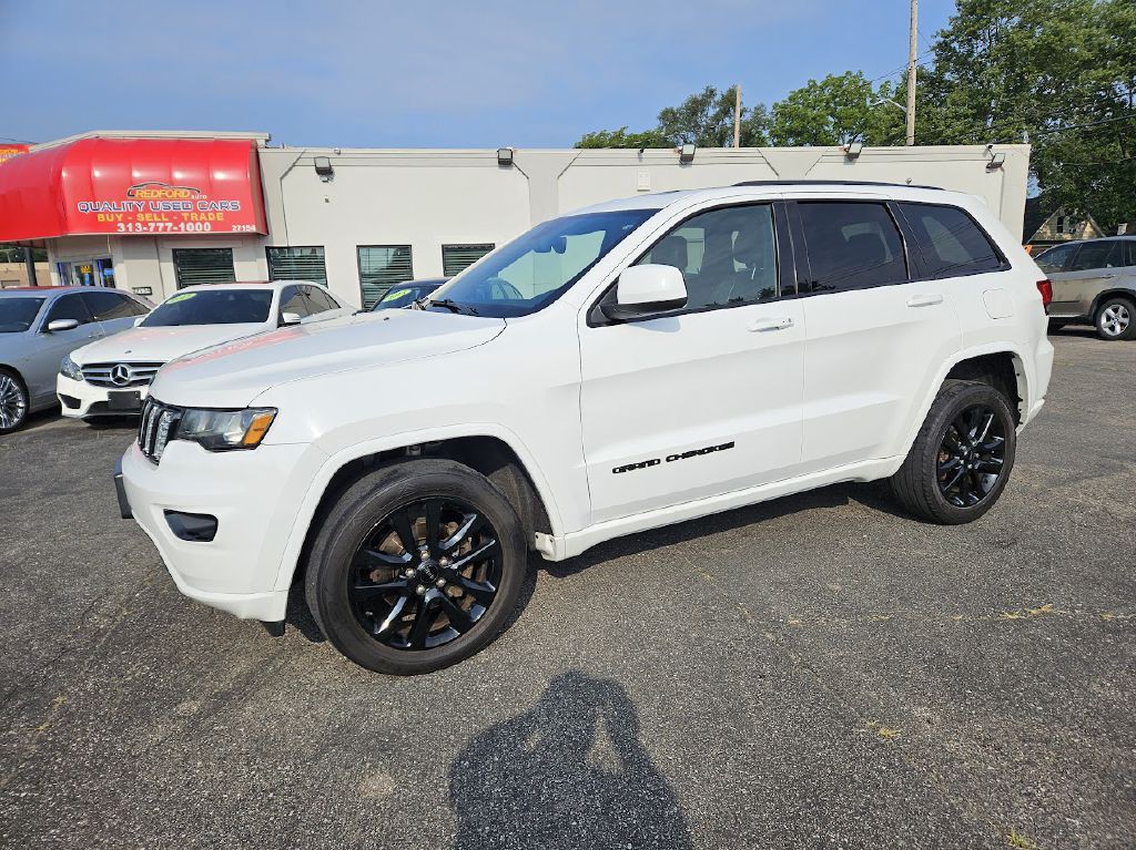 2018 Jeep Grand Cherokee Image 1