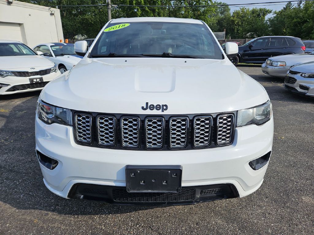 2018 Jeep Grand Cherokee Image 3