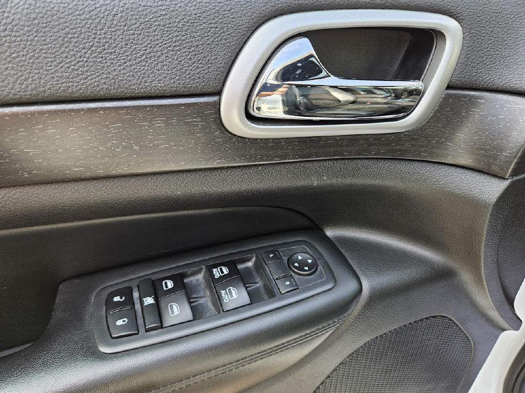 2018 Jeep Grand Cherokee Image 14