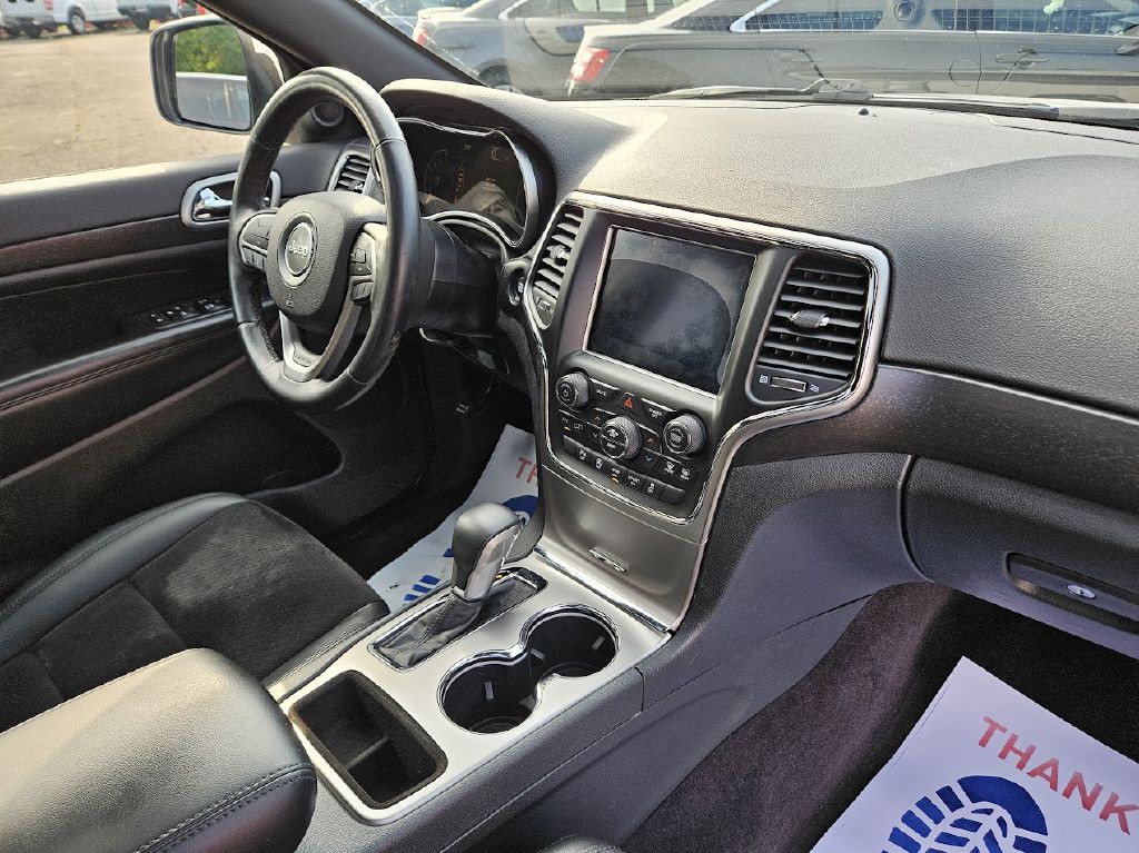 2018 Jeep Grand Cherokee Image 35