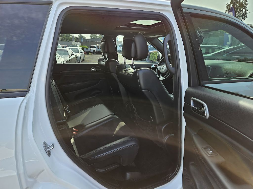 2018 Jeep Grand Cherokee Image 40
