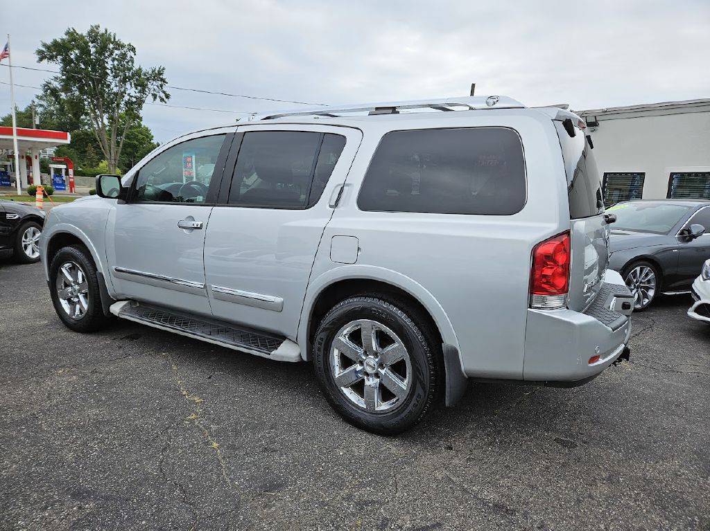 2014 Nissan Armada Image 9