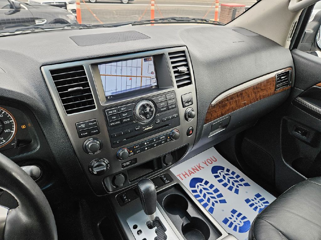 2014 Nissan Armada Image 22