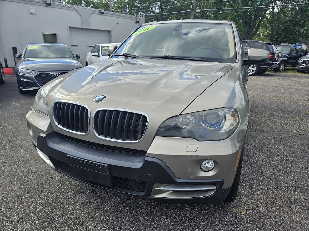 2010 BMW X5 Image 2