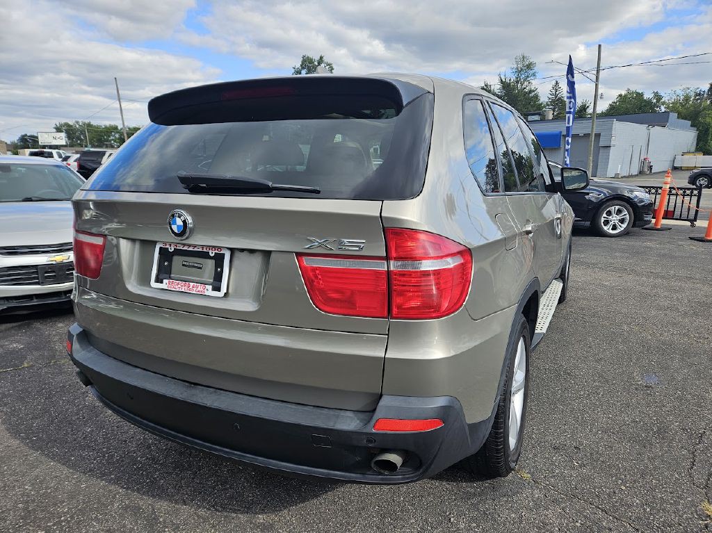 2010 BMW X5 Image 7