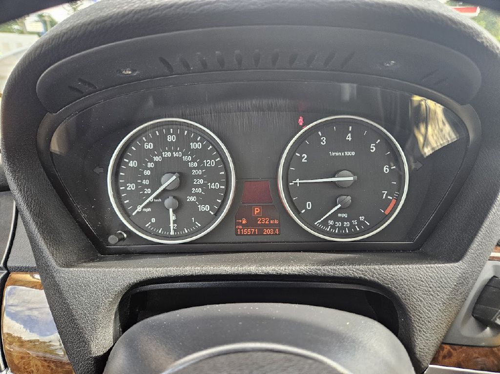 2010 BMW X5 Image 18