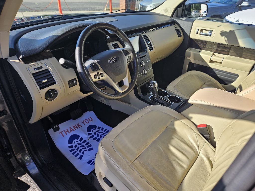 2019 Ford Flex Image 15