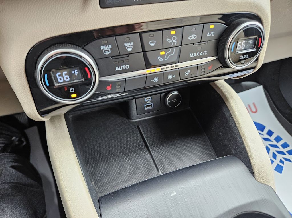 2021 Ford Escape Image 27