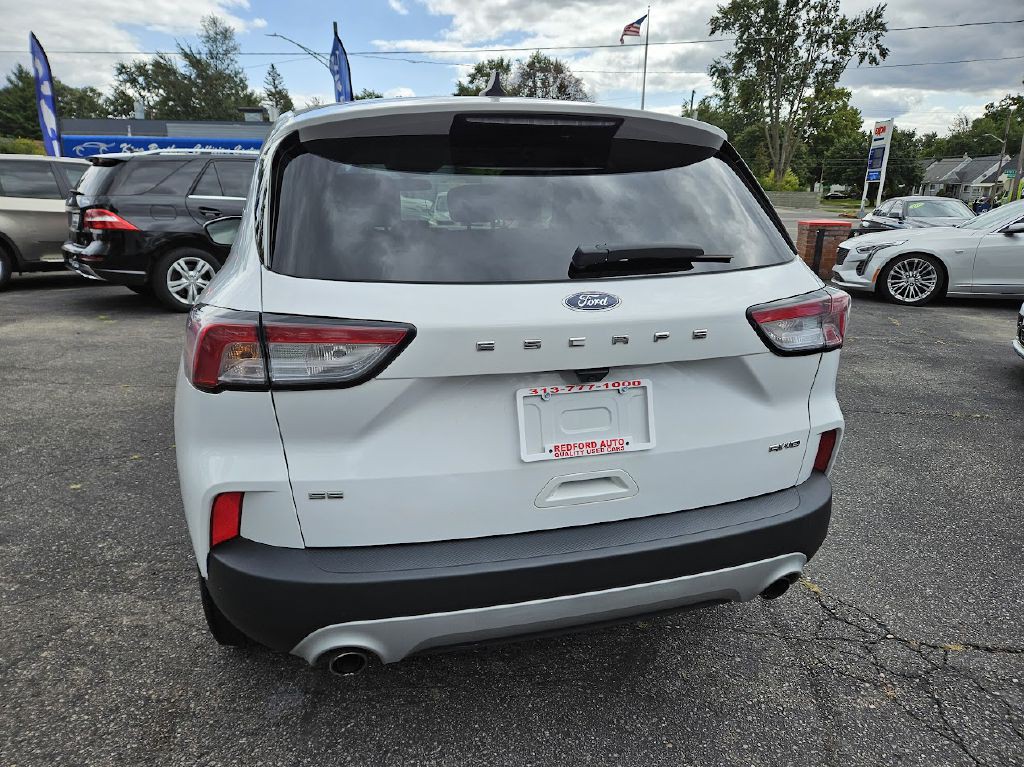 2021 Ford Escape Image 5