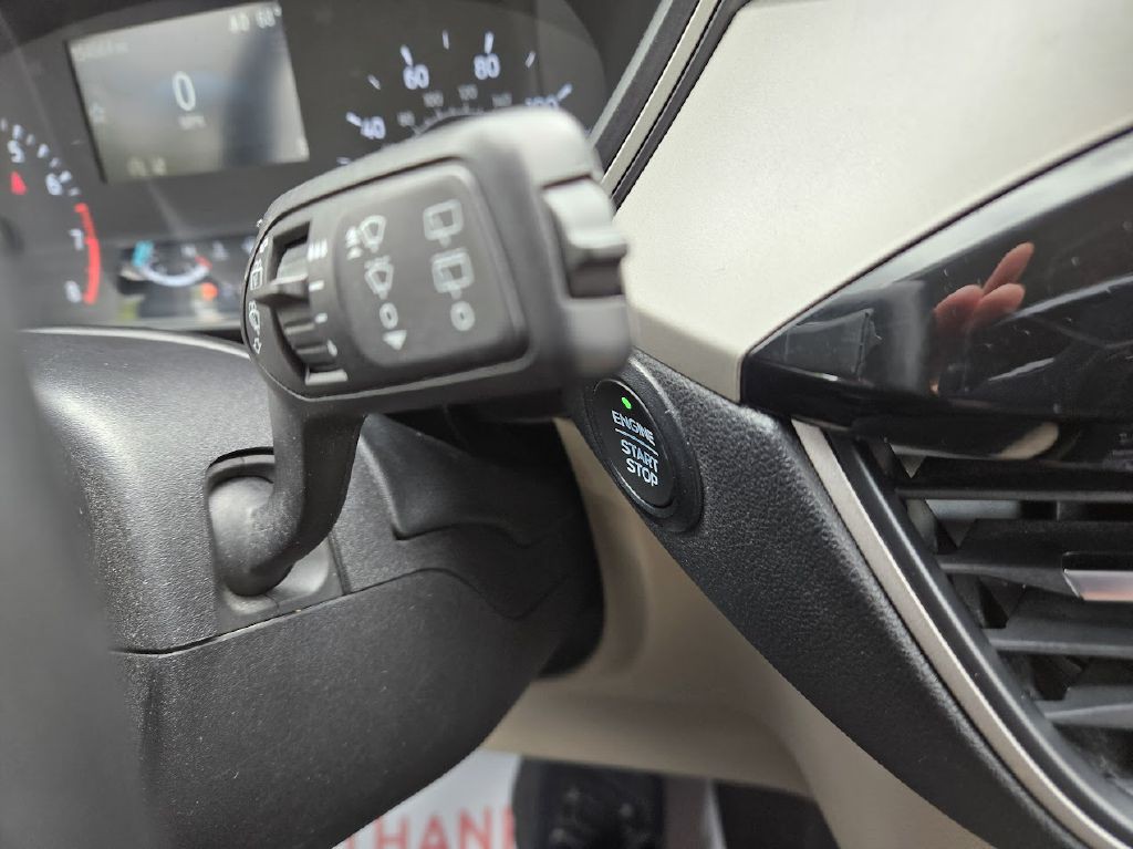 2021 Ford Escape Image 30