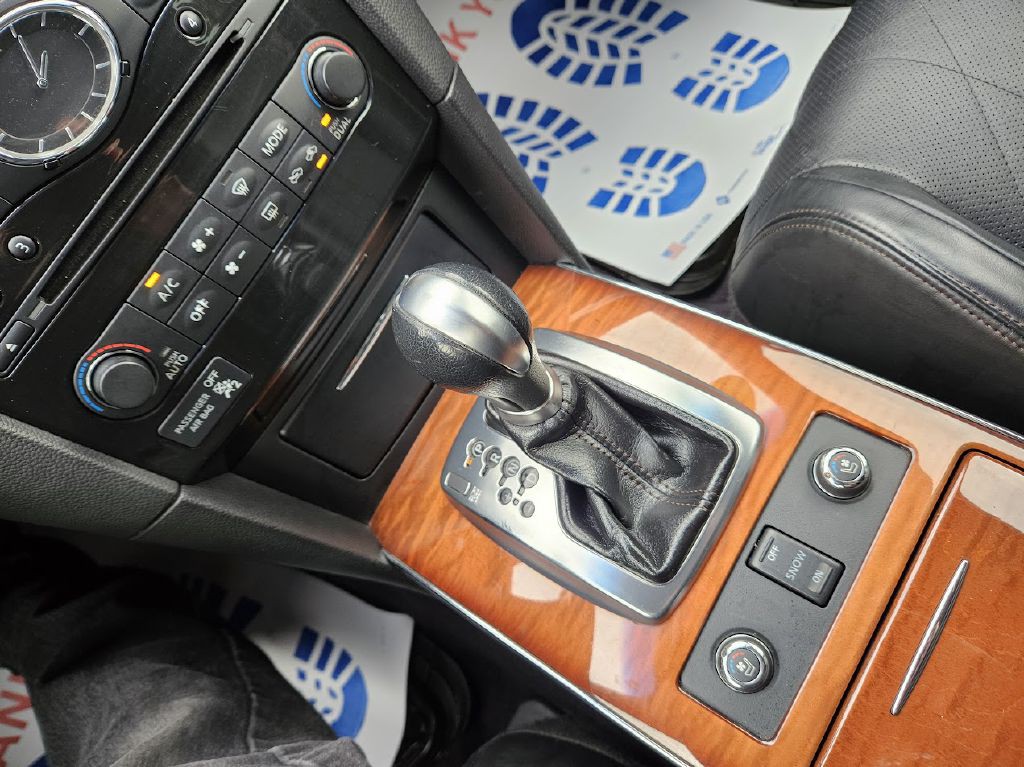 2014 INFINITI QX70 Image 31
