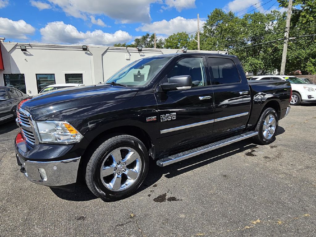 2016 RAM 1500 Image 1