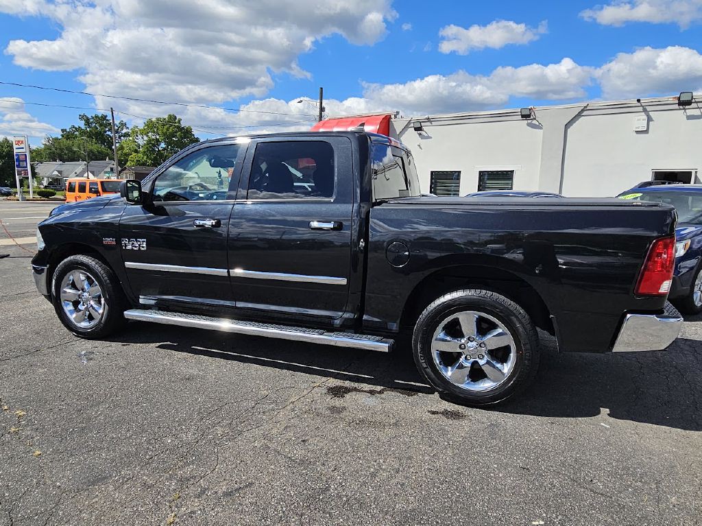 2016 RAM 1500 Image 11