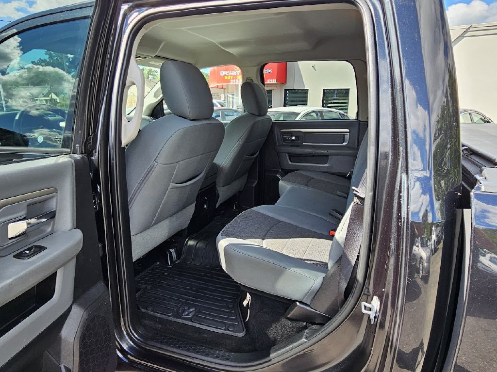 2016 RAM 1500 Image 30