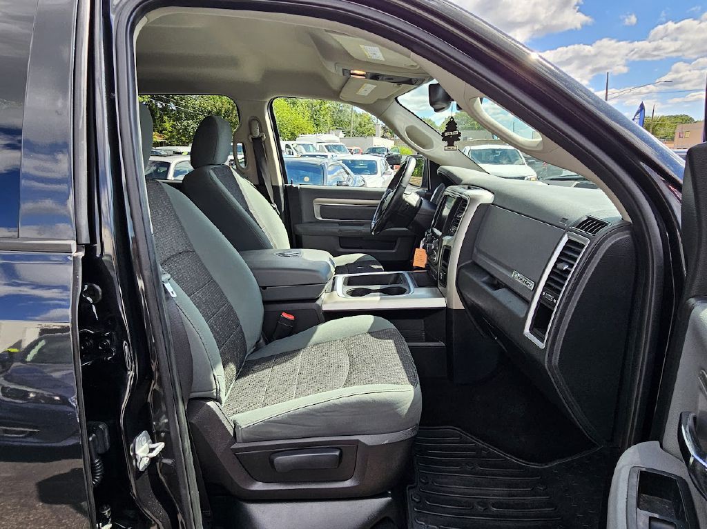 2016 RAM 1500 Image 39