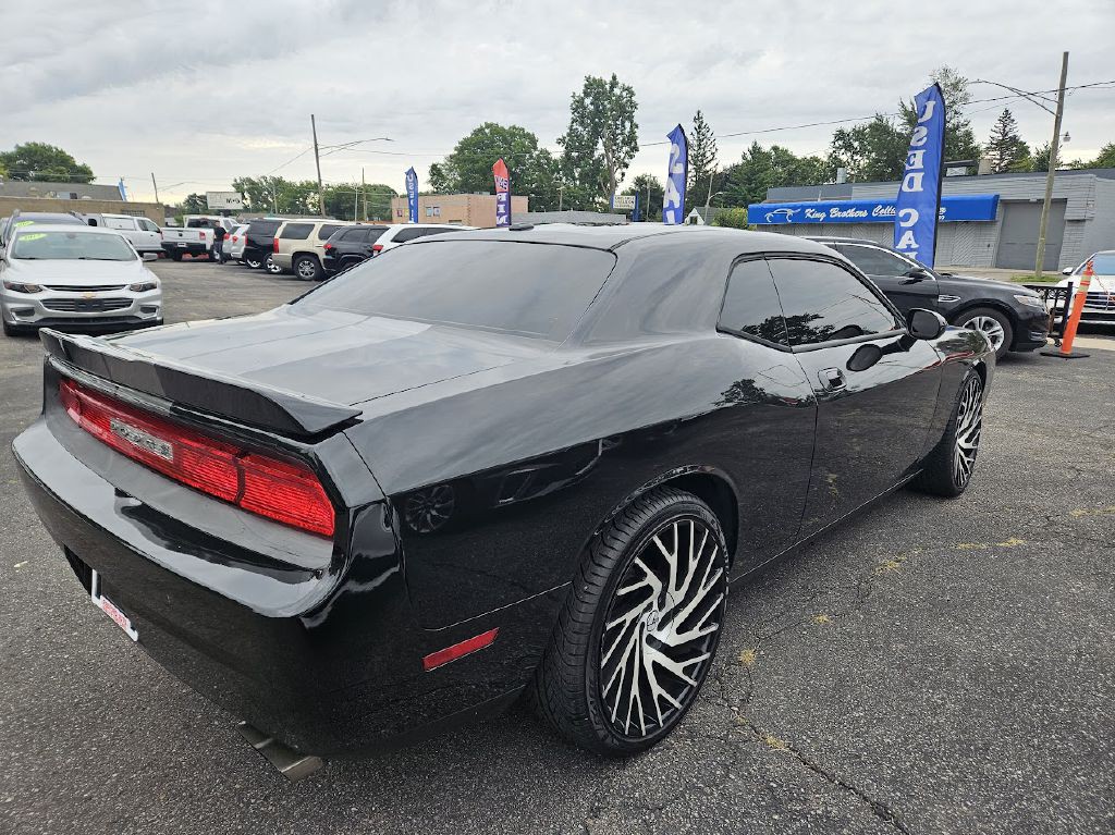 2010 Dodge Challenger Image 7