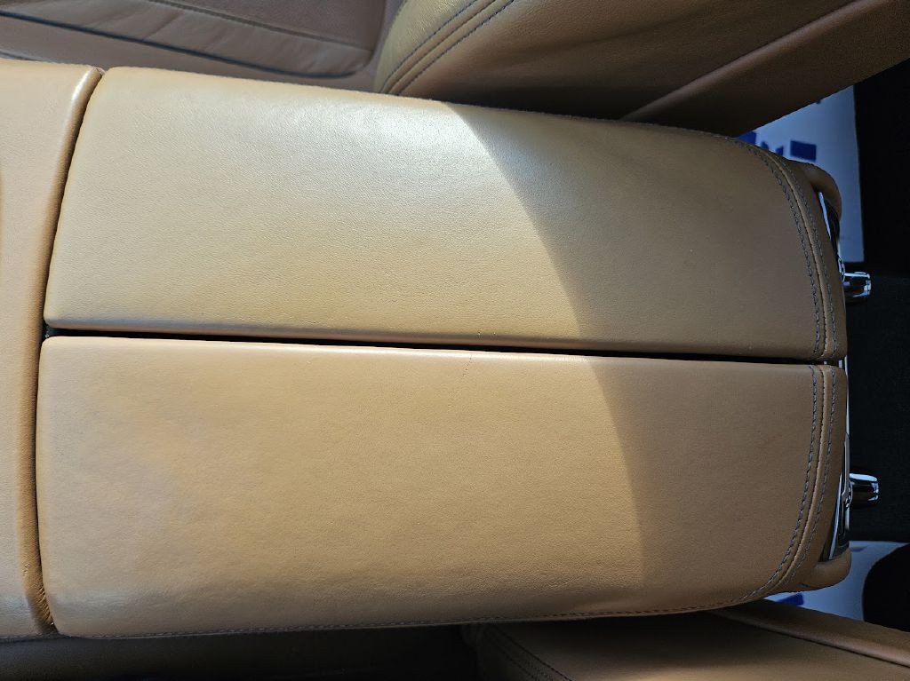 2017 BMW 7 Series Image 35
