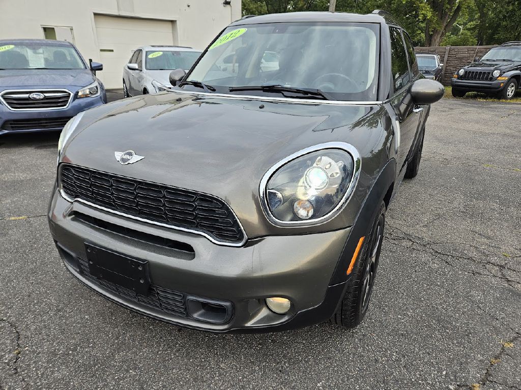 2012 MINI Cooper Image 2