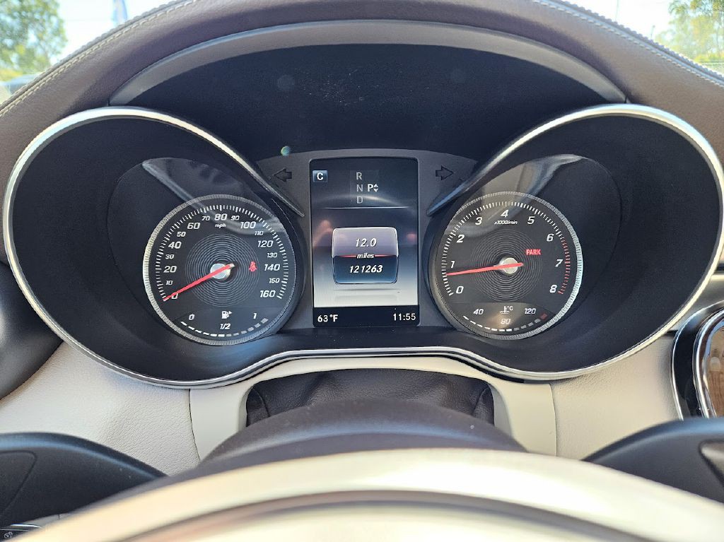 2016 Mercedes-Benz C-Class Image 17