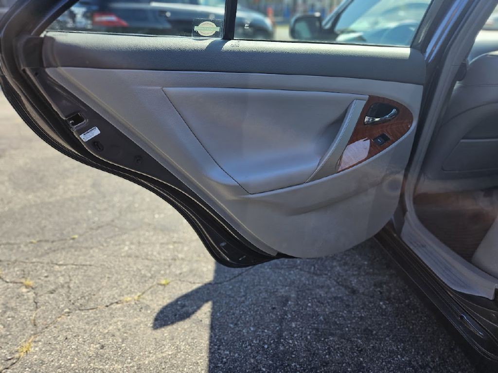 2011 Toyota Camry Image 37