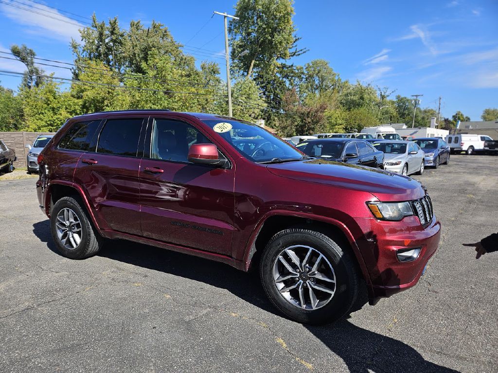 2017 Jeep Grand Cherokee Image 5