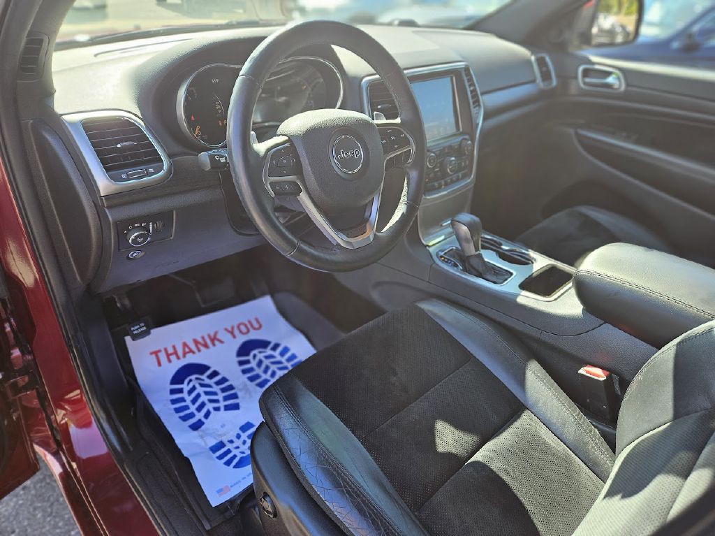 2017 Jeep Grand Cherokee Image 13