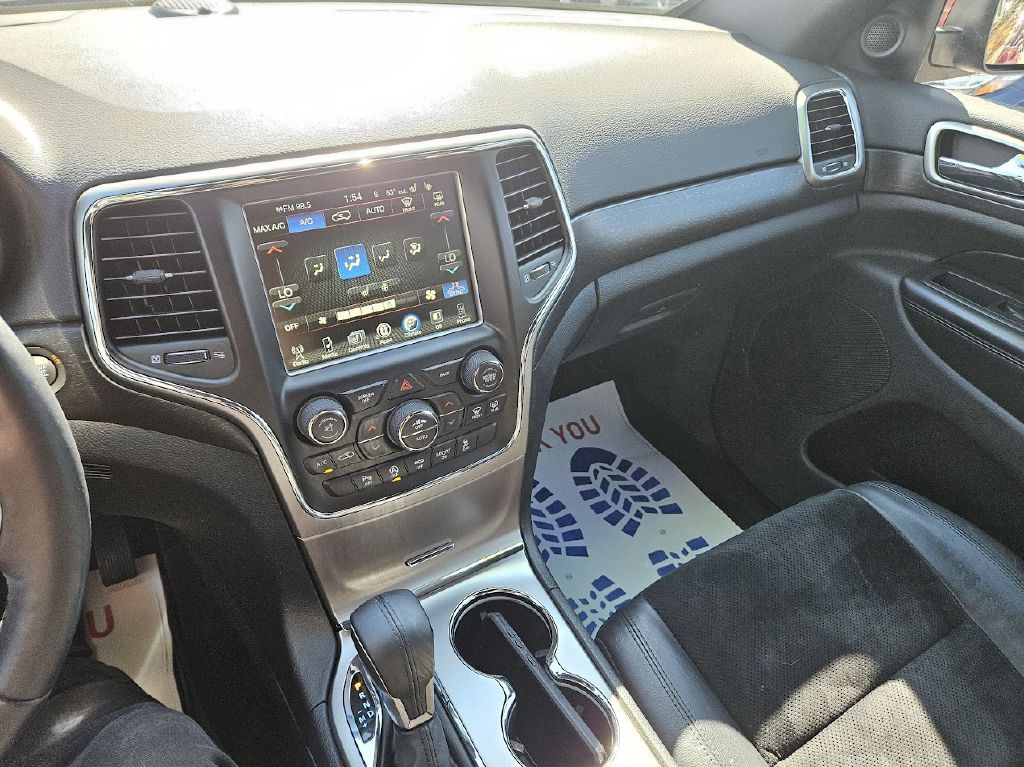 2017 Jeep Grand Cherokee Image 21