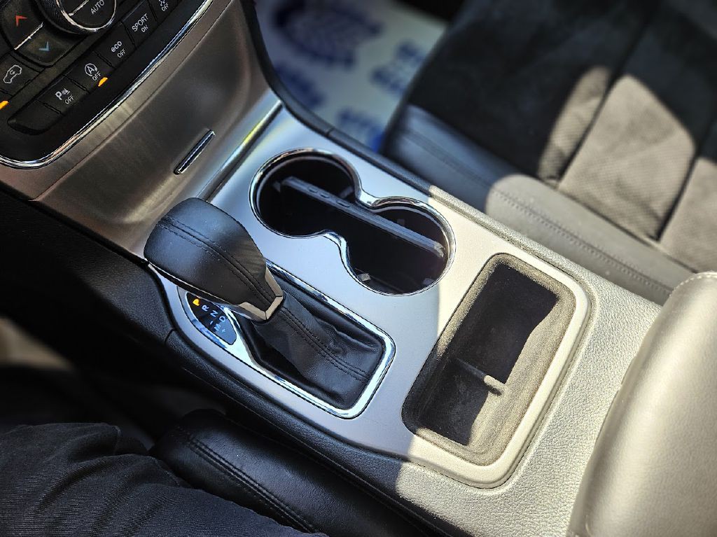 2017 Jeep Grand Cherokee Image 26