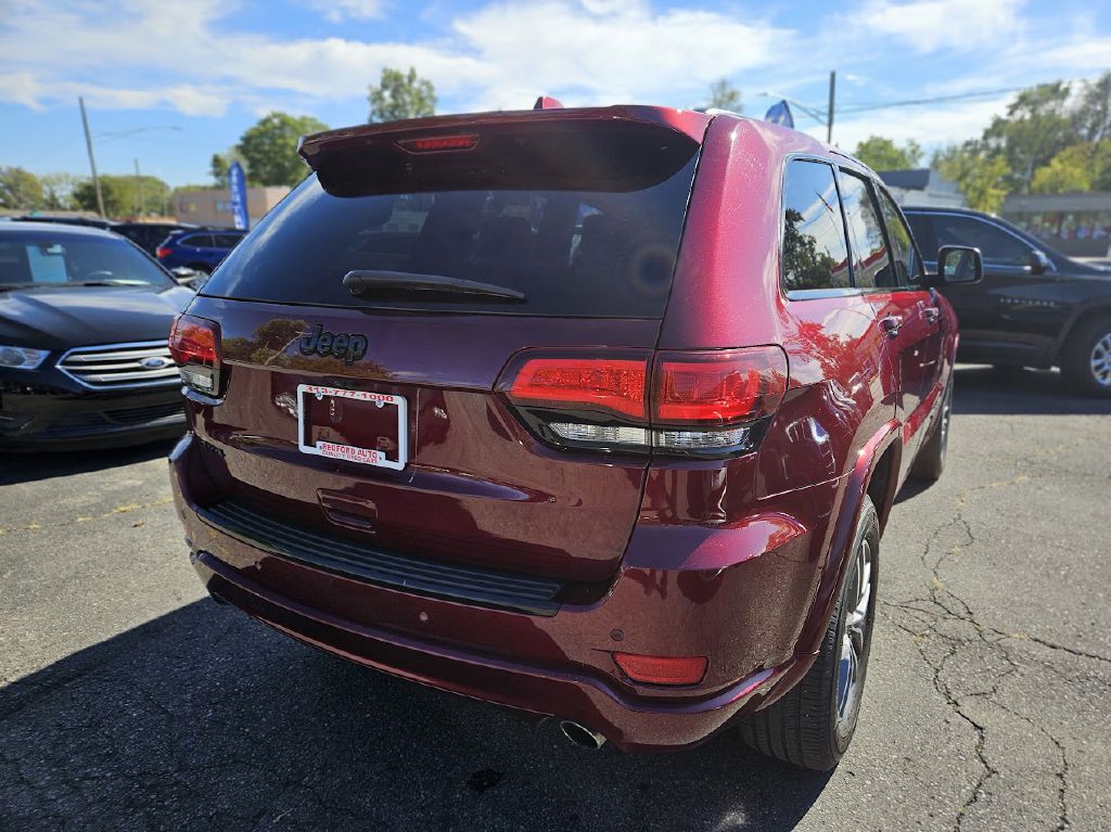 2017 Jeep Grand Cherokee Image 5